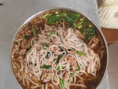 -正宗杨记普洱酸醋米线(总店)