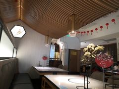 -左庭右院鲜牛肉火锅(浦江欢乐颂店)