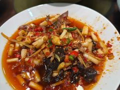 -自贡盐帮菜·玩辣餐厅(樱花园西街店)