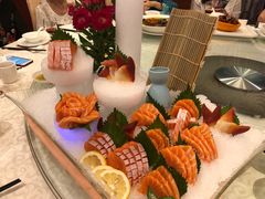 -御满江海鲜酒家(洛溪新城店)