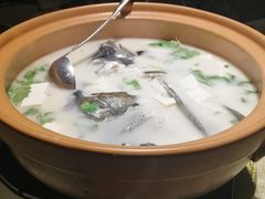 -姜君·千岛湖鱼头馆(浦东大道店)
