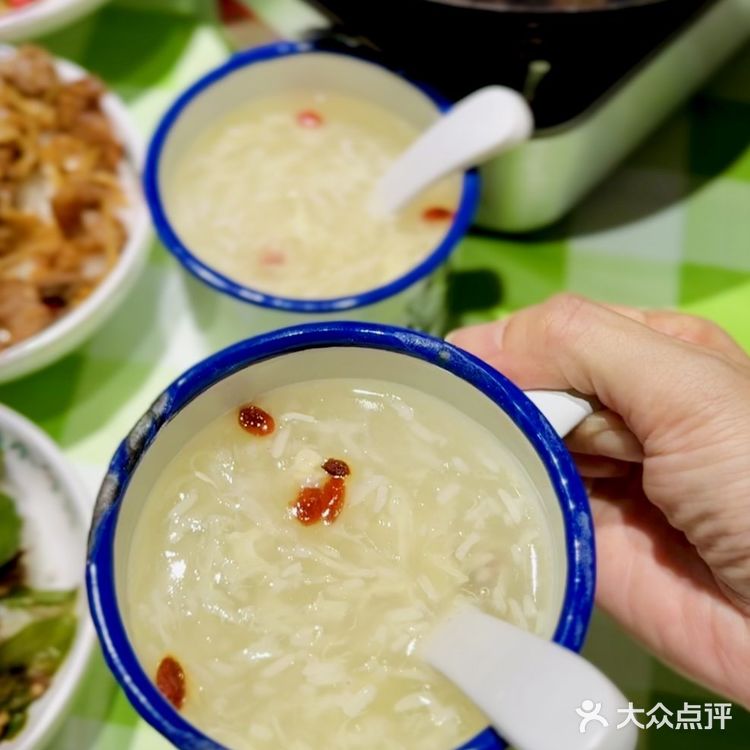 这家白辣椒炒肉是NO.1的存在！一口封神！