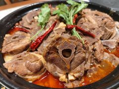 -沪小胖·小龙虾·蓝龙王(八佰伴店)
