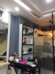 -DL HAIR SALON