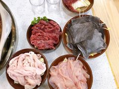 -正贰捌经重庆老火锅(建设路店)