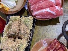 -黄潇洒老火锅(九眼桥宏济巷店)