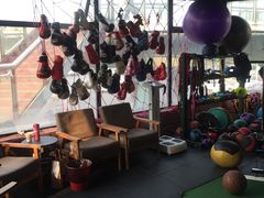 -GYMPLUS私教健身会馆(大悦城店)