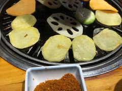 -唯成•韩国炭火烤肉 유성고기