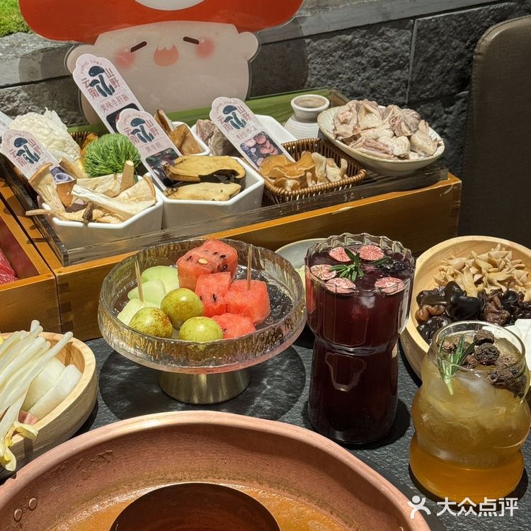 不在云南 在上海 涨见识了