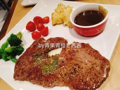 新法式肋眼牛排-必胜客(鞍山万象汇店PH店)