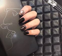 -Pink You美甲美睫纹绣定制中心