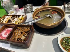 -菌小白火锅(时尚天河店)