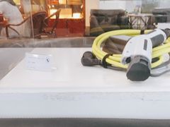 -上海宝信宝马4S店