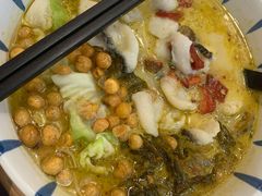 老坛酸菜鱼米线-阿香米线(天津凯德餐厅店)