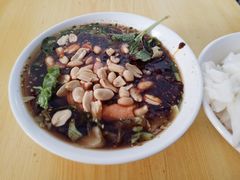 -余庆小吃(小吃一条街店)