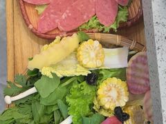 -阿婆情腊排骨火锅(金虹路店)