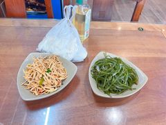 -亮亮面馆(经六路店)