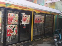 -Jonah's Fruit Shake & Snack Bar