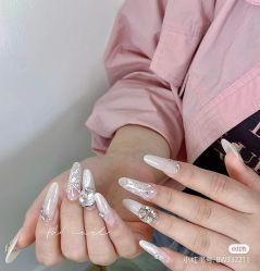 -斯馨·健康美甲美睫