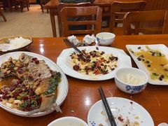 -漁耕小厨农家院(武当山店)