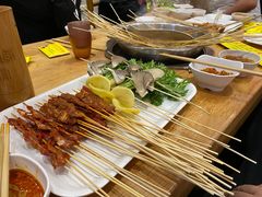 -袁记串串香(泉水轻轨站店)