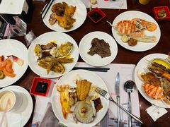 -荣誉国际酒店-云顶旋转餐厅