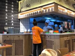 -馋三尺蟹粉小笼(人民广场店)