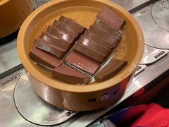 -龍歌自助小火锅(市南金茂湾店)