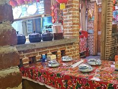 -闯关东东北农家菜(崂山石老人店)