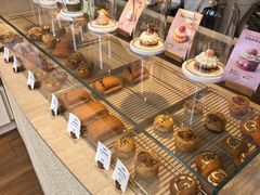 -VERIE BAKEHOUSE