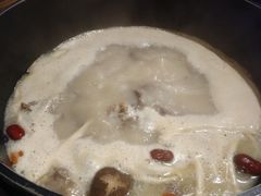 -三人行骨头王火锅(长寿店)