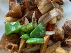 -东北风味思缘食府(对湖路店)