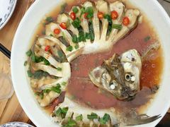 -云河农家乐饭店(福禄缘树山店)