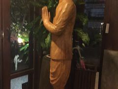 -Dash Teak House