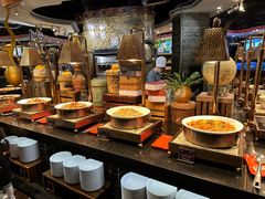 -四海一家自助餐(益田假日广场店)