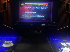 -K+全国连锁KTV(绿地缤纷天地店)