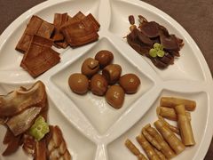 -香山湖家家宴(中山陵店)