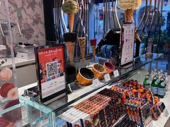 -VENCHI 闻绮(上海佛罗伦萨小镇店)