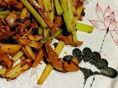 -十二舍·湯物素煮(江泰潤政店)