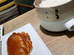 酥不腻烤鸭-小大董·烤鸭(凤凰汇店)