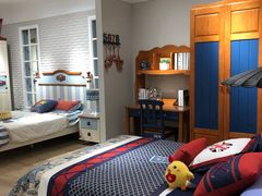 -红星美凯龙（金桥商场店）-地上停车场