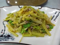 茭儿菜炒鸡蛋-广迎居老正兴菜馆