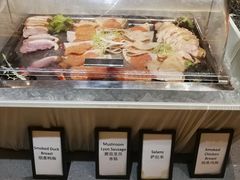 -海口绿发希尔顿酒店-田园汇自助餐·三文鱼·海鲜