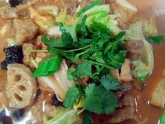 -鲁班小馆(政四街店)