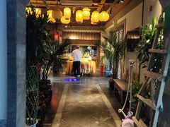 门面-四季厨房 鲁菜·孔府烤鸭(高新万达店)