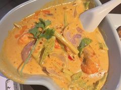 -大头虾越式风味餐厅(光明广场店)