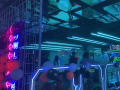 -世代星球·保龄球·镭战真人CS·团建(杨浦店)