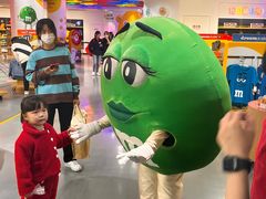 -m豆巧克力世界(上海世茂广场店)