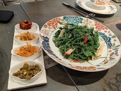 橄榄油拌丝瓜苗-芙蓉十九·新湘菜