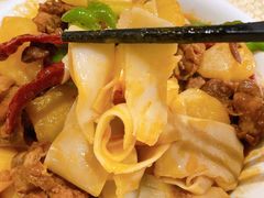 新疆大盘鸡-巴扎美食·新疆菜·西域歌舞表演餐厅(新疆大厦店)